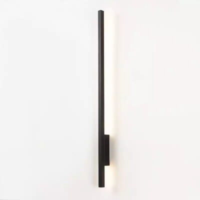 Strix-black---zidna-lampa-GRUDIS-02